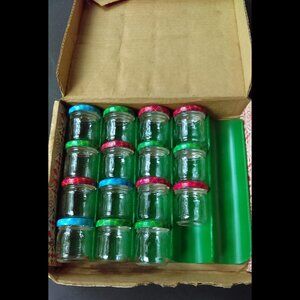 Lot Of 15 Wisconsin Cheeseman 2" Mini Jam Jelly 1.5 oz. Jars Plaid Lid Vintage